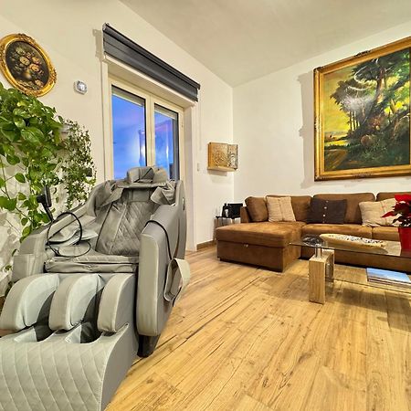 Carrubba'S Luxury Home San Giovanni La Punta Εξωτερικό φωτογραφία